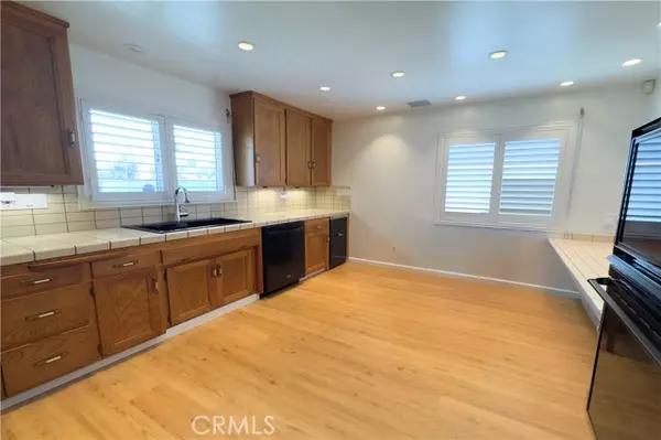 Lakewood, CA 90713,6532 Michelson Street