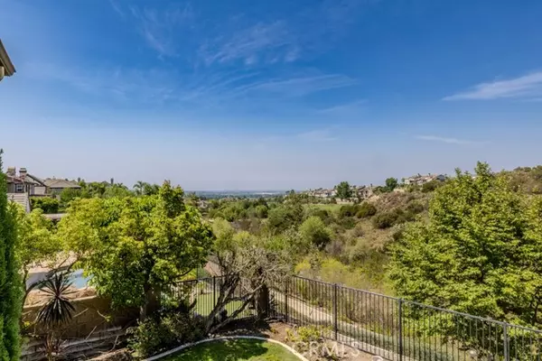 Yorba Linda, CA 92886,3811 Belgian Lane