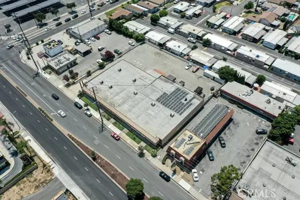 Covina, CA 91722,945 N Azusa Avenue