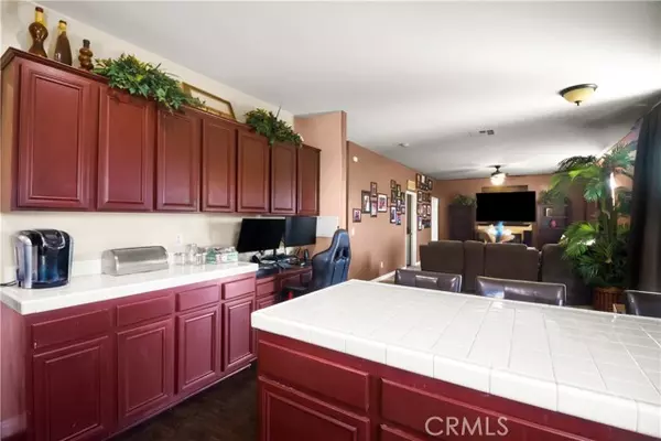 San Jacinto, CA 92582,176 Nightfall rd