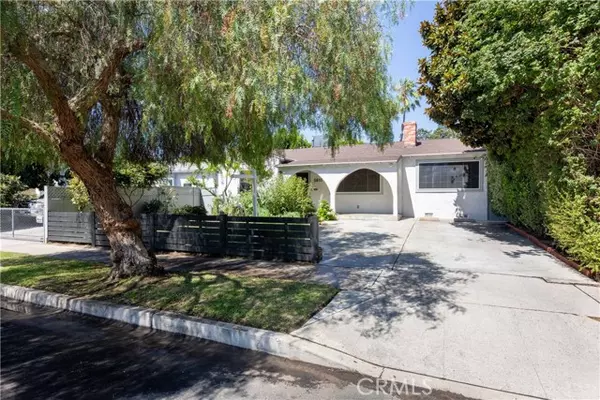North Hollywood (los Angeles), CA 91601,5835 Denny Avenue