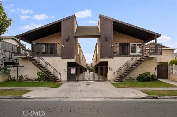 Bellflower, CA 90706,9312 Palm Street #209