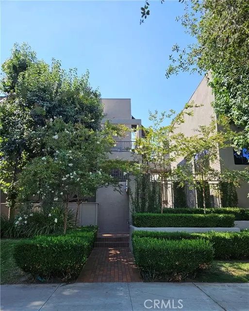 Pasadena, CA 91104,1310 E Orange Grove Boulevard #115