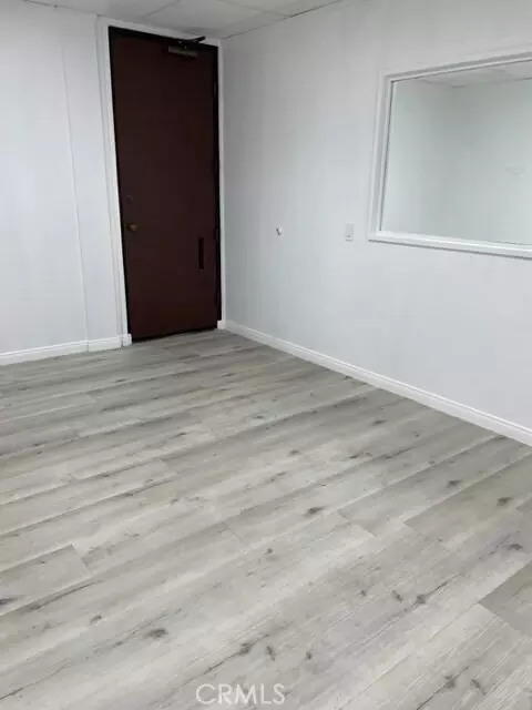 Huntington Beach, CA 92648,18652 Florida Street