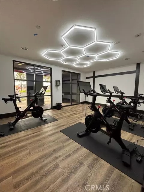 Anaheim, CA 92805,1801 E Katella Avenue #1134