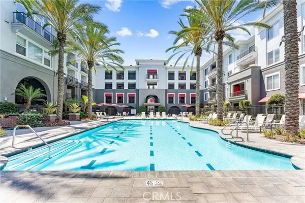 Anaheim, CA 92805,1801 E Katella Avenue #1134