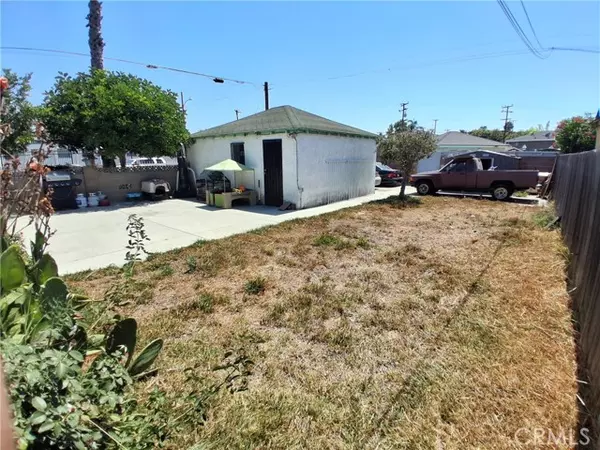 Lynwood, CA 90262,3276 Cedar Avenue