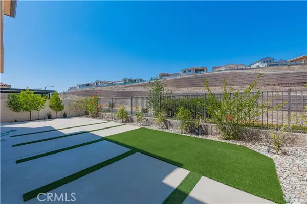 Lake Forest (el Toro), CA 92610,1841 Aliso Canyon Drive