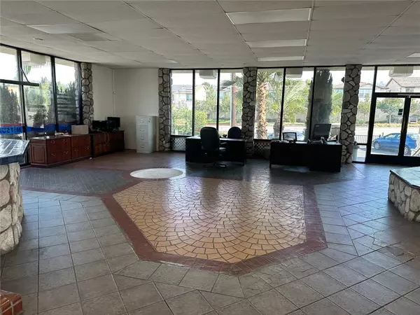 La Habra, CA 90631,980 E Whittier Blvd