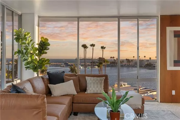 Long Beach, CA 90803,5400 The Toledo #601-603