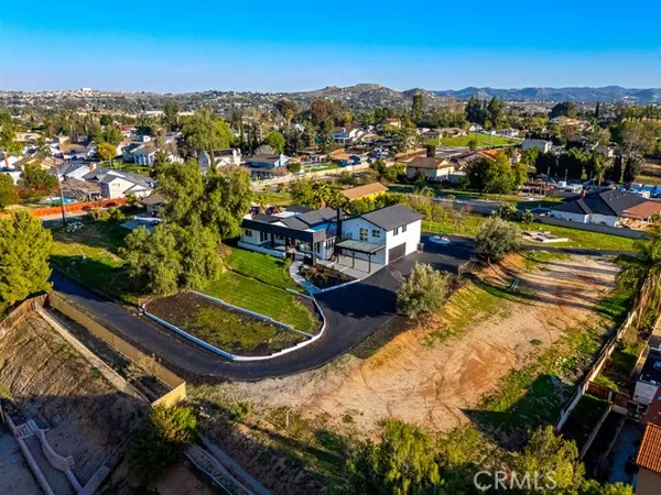 16031 Suttles Drive, Riverside, CA 92504