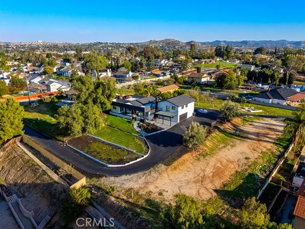 16031 Suttles Drive, Riverside, CA 92504