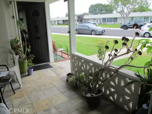 Seal Beach, CA 90740,1382 El Dorado Dr., M3-10K