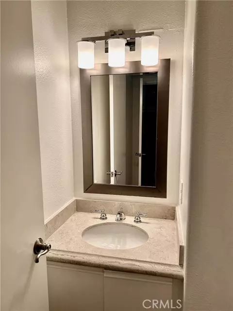 Aliso Viejo, CA 92656,126 Cinnamon Teal