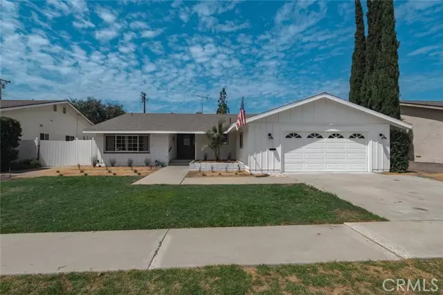Placentia, CA 92870,1717 Saint James Place
