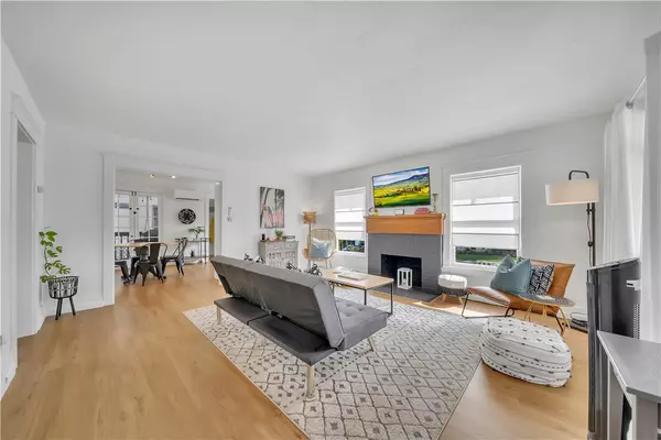 Long Beach, CA 90814,4741 E Colorado Street