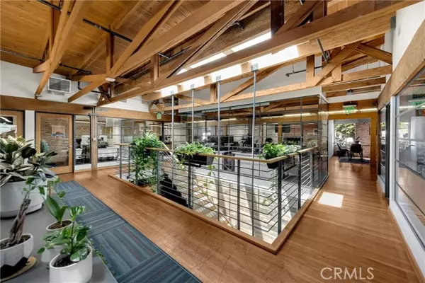 Long Beach, CA 90802,425 E 4th Street