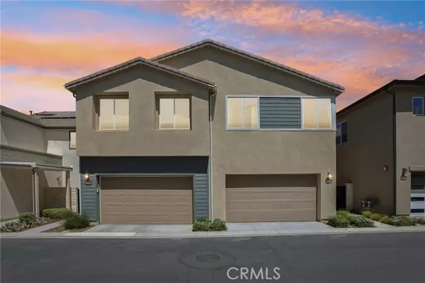 Valencia (santa Clarita), CA 91381,27227 Coyote Bush Court