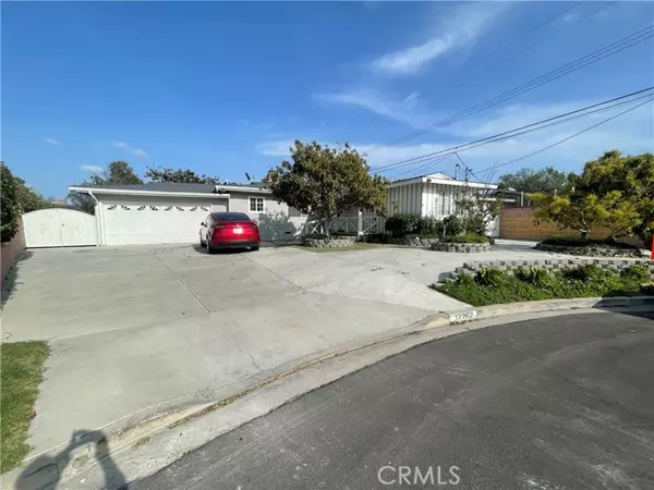 12262 Madras Place, Garden Grove, CA 92840