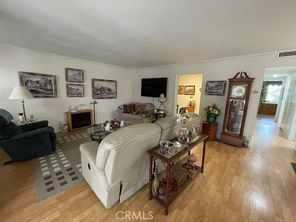 Seal Beach, CA 90740,13360 Del Monte Drive #2-B