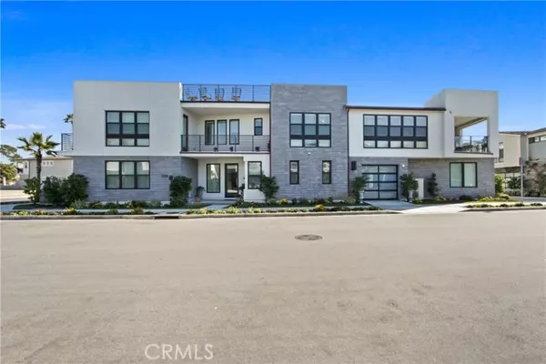 Seal Beach, CA 90740,208 Ocean Place