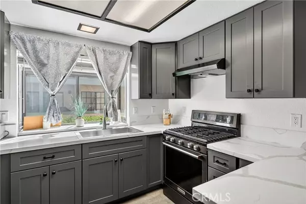 Anaheim, CA 92804,3565 Stonepine #B