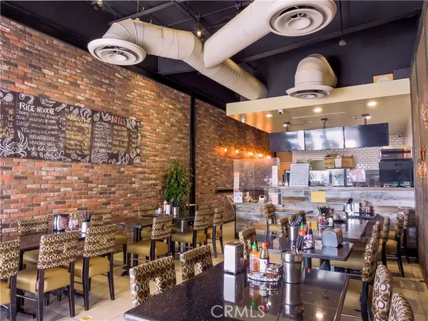 Anaheim, CA 92801,1019 N Magnolia Avenue