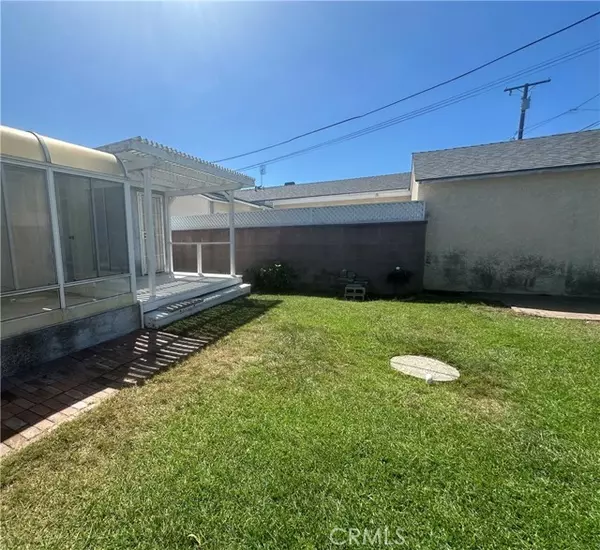 Lakewood, CA 90713,4367 Quigley Avenue