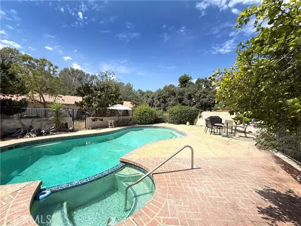 La Habra Heights, CA 90631,1929 Coban Road