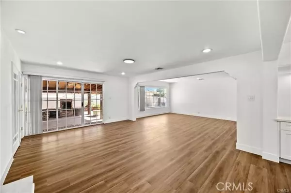 Downey, CA 90240,9930 Norlain Avenue