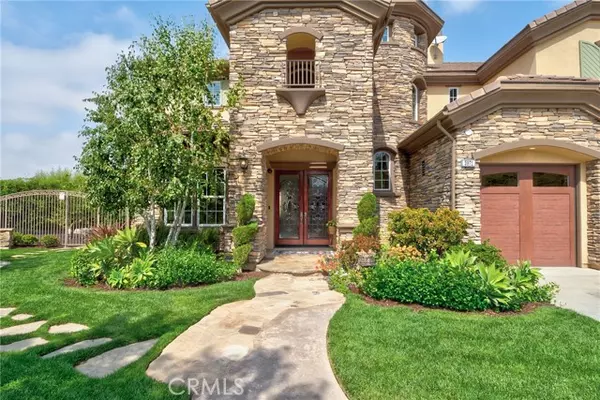 Yorba Linda, CA 92887,3971 Hollow Ridge Court