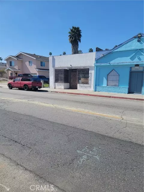 Long Beach, CA 90806,2051 Orange Avenue