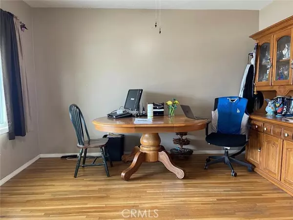 Long Beach, CA 90807,3829 Cherry Avenue