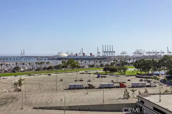 Long Beach, CA 90802,525 E Seaside Way #704