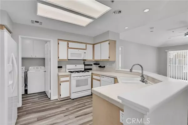 Chino Hills, CA 91709,6631 Laurelton Lane #203