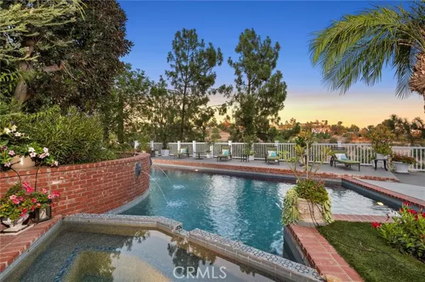 Tustin, CA 92705,10302 Broadview Place