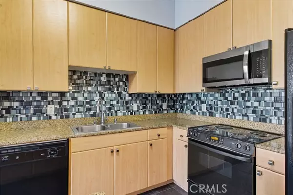 Long Beach, CA 90802,388 Ocean Boulevard #709
