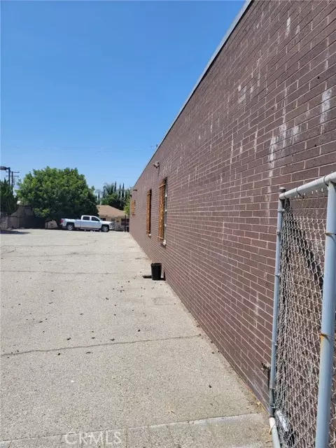 Inglewood, CA 90301,510 S La Brea Avenue