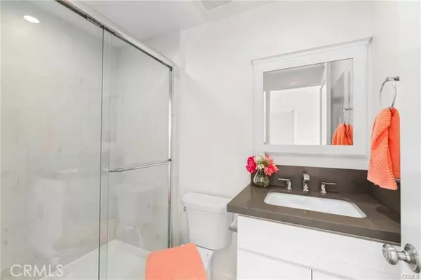 Fullerton, CA 92831,204 S Raymond