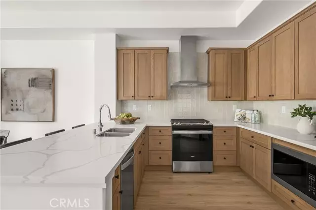 Tustin, CA 92782,2495 Tequestra