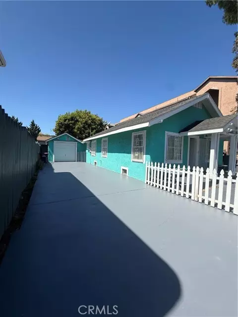 Long Beach, CA 90806,2311 Earl