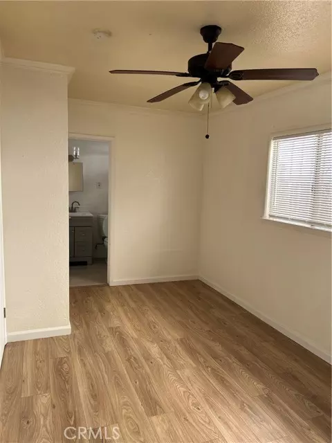 Long Beach, CA 90805,223 E Pleasant Street