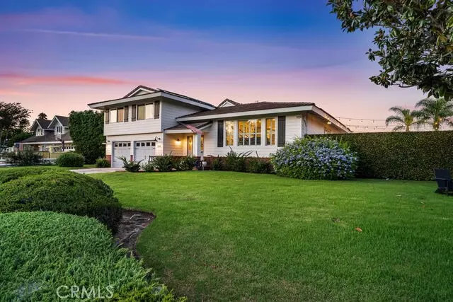 Tustin, CA 92705,1301 Landfair Circle