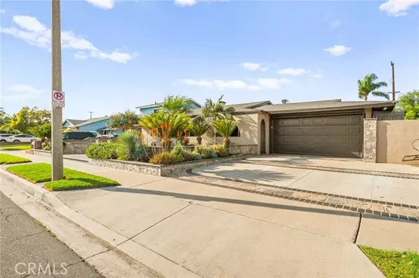 Anaheim, CA 92804,1915 W Clearbrook