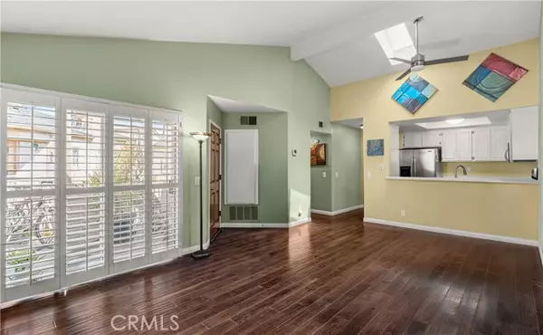 Long Beach, CA 90802,645 Chestnut Avenue #318