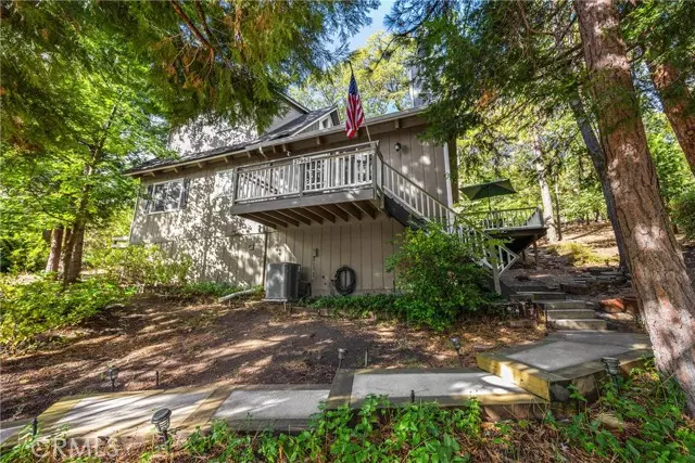 27963 St. Bernard Ln, Lake Arrowhead, CA 92352