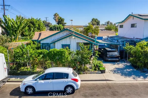 Placentia, CA 92870,906 Easton St