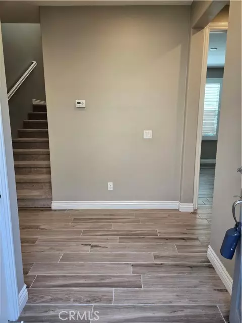 Irvine, CA 92618,114 Globe