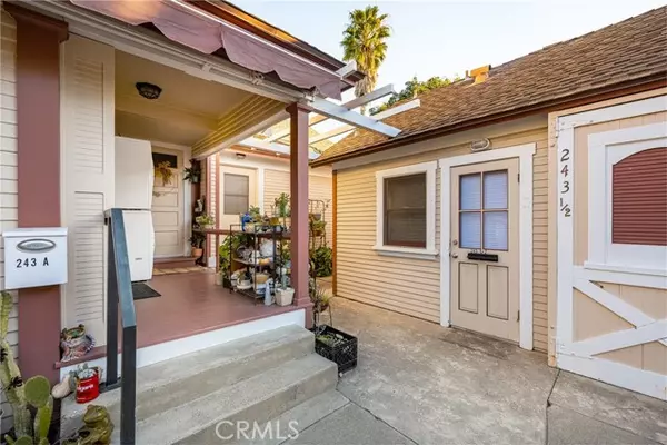 Orange, CA 92866,243 N Grand st #1/2