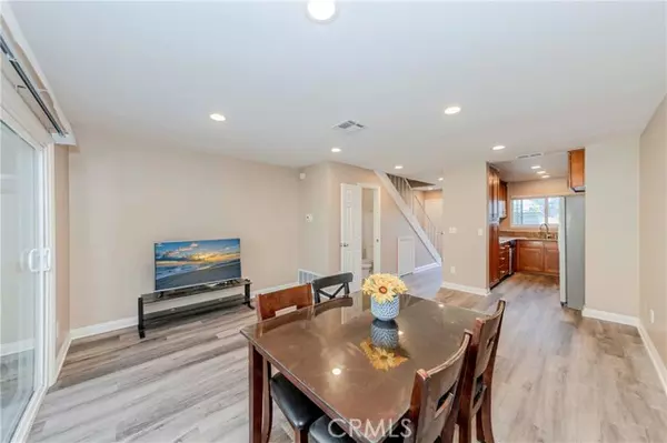 Cerritos, CA 90703,13548 VILLAGE DR #3/4